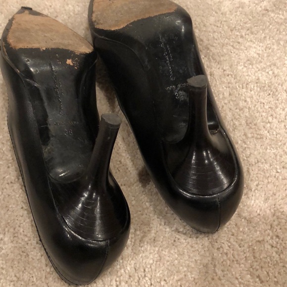 MARIO BOLOGNA Shoes Mario Bologna Black Leather Pumps